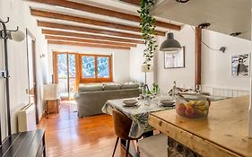 Mows Snow Lodge Pie De Pista En Baqueira Beret